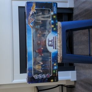 E.T. limited edition figure collection toys r us exclusive